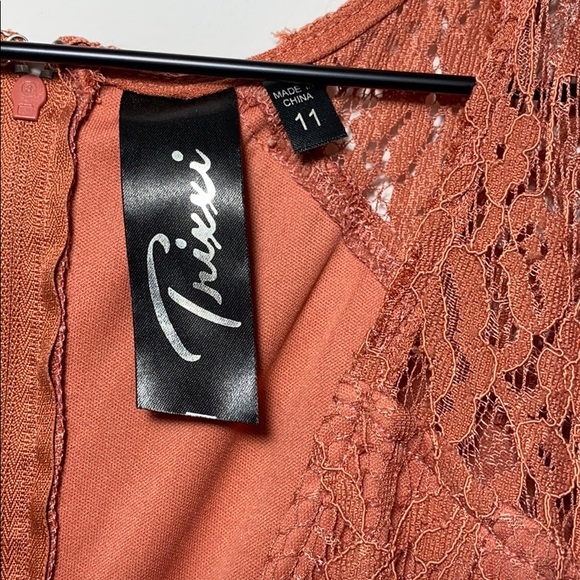 Trixxi Smooth Lace Fit and Flare Orange Dress Sz11 - Picture 6 of 6